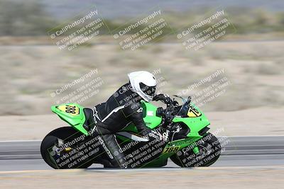 media/Jan-15-2026-Racers Edge (Thu) [[dfebeb70ab]]/3-B Group/Session 2 (Turn 15 Inside Pans)/